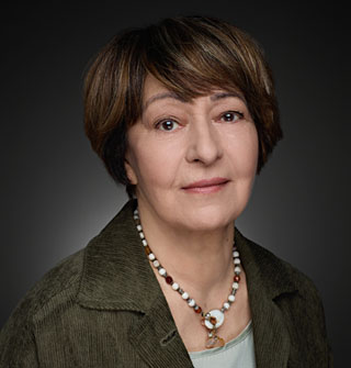 Оксузян Валентина Андрониковна